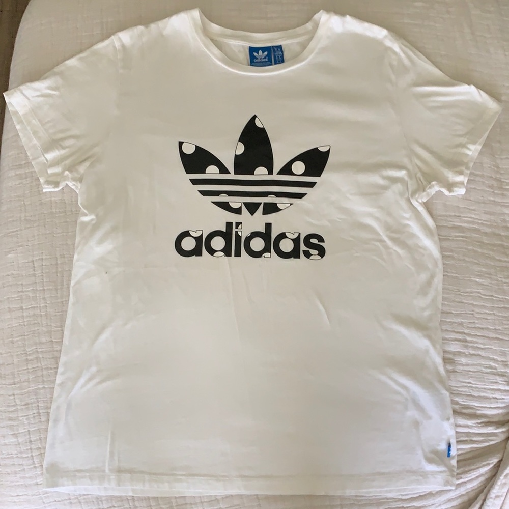 Adidas shirt black/white gently worn